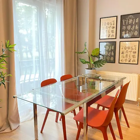 Flat Near Nisantasi And Trendy Attractions In Besiktas