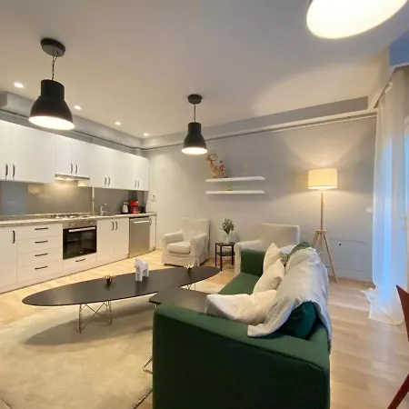 Flat Near Nisantasi And Trendy Attractions In Besiktas דירה