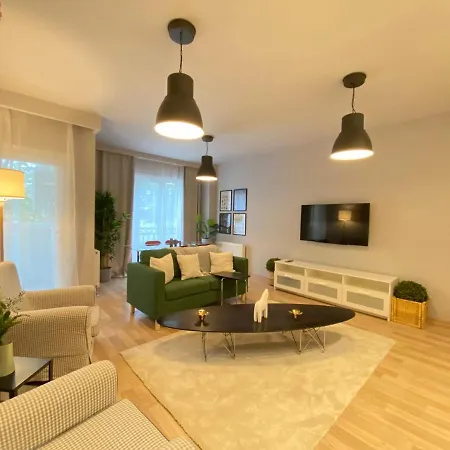 Flat Near Nisantasi And Trendy Attractions In Besiktas